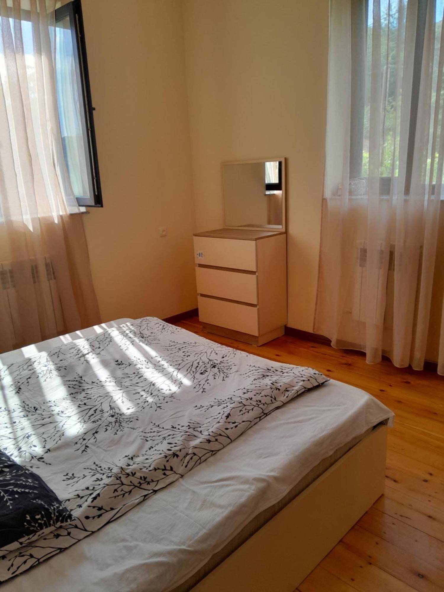 Garniguesthouse Armavir Esterno foto